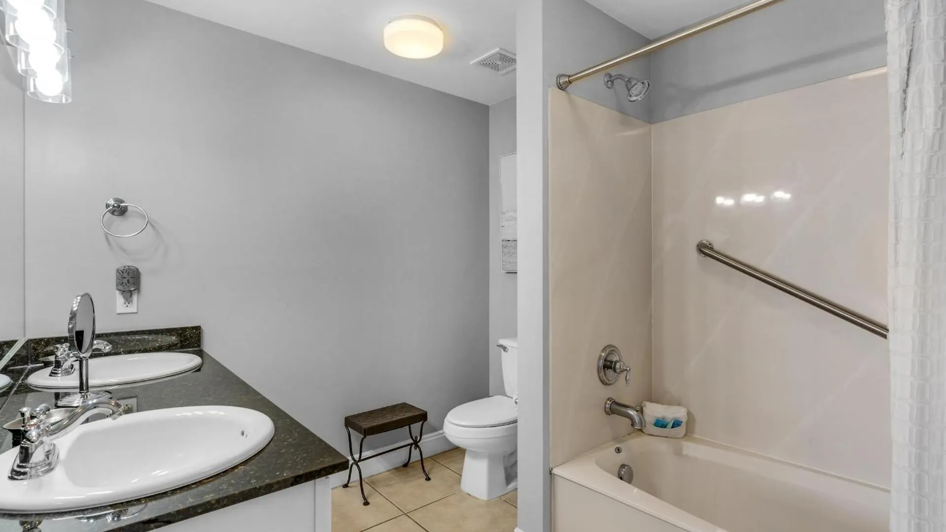 Calypso 1-2208 East Apartment Panama City Beach